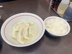 夜ごはんに伺い...