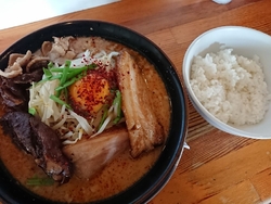 濃厚牛モツラー...