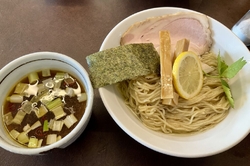限定の鶏出汁昆...