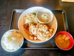ランチで行きま...