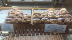 皆のおやつにド...