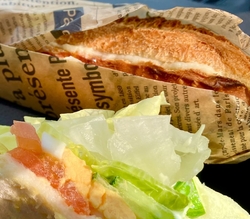 この日は、朝か...