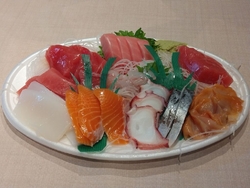 刺身を買いに行...