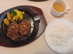 ランチで訪問し...