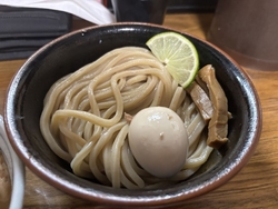 会社帰りに村岡...