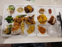 お友達にランチ...