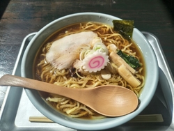 森商店の戸田ク...