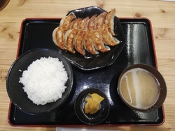 ランチで初めて...