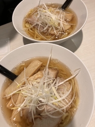 家族で来ました...