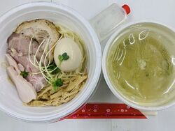 先日れこべラー...