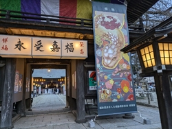 定期的にお参り...