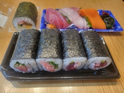 恵方巻を買いに...