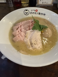 上純鶏そばを注...