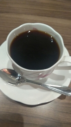 コーヒーとパン...