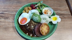 アウトレット内...