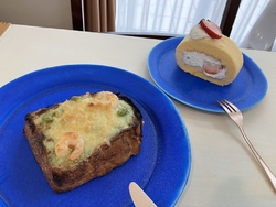 お昼ごぱんと年...