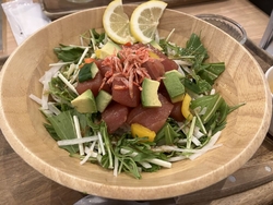 同僚とランチに...