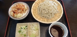 小盛り丼ランチ...