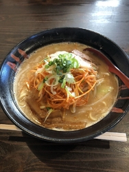 お昼時寒く混ん...