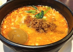前回は担々麺の...