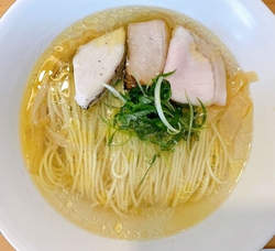 土曜お昼の開店...
