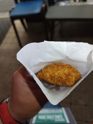 昼食購入で伺い...