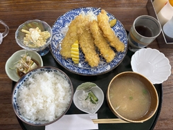 妻を連れて来た...