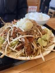 お昼に初めて行...