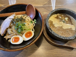 ランチで、石焼...