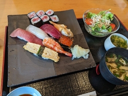お昼にお邪魔し...