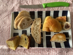 金曜に開店時間...