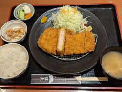 東武百貨店の8...
