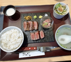 帰省中の息子と...