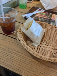 本日お昼頃来店...