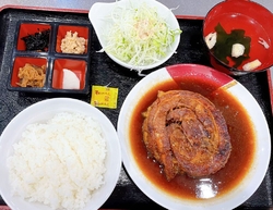 開店前から行列...