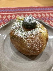 小山に新しくで...