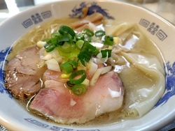 人生初の朝ラー...