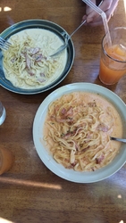 ランチで来店し...