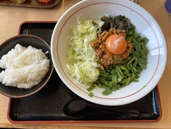 ランチに台湾ま...