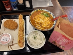 トマたまカレー...