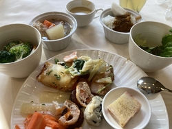 ランチ12時に...