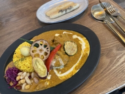 カレーの味や盛...