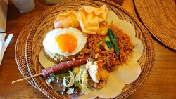 ウブドレストラ...