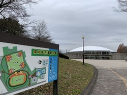 陸上競技場・野...