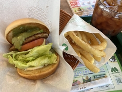 久しぶりにモス...