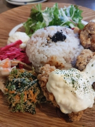 初めてランチに...