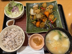 オープンと同時...