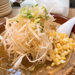 夜遅くまで営業...