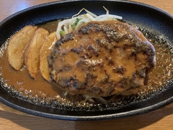 遅めのランチに...