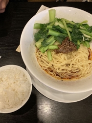 久々の訪問です...